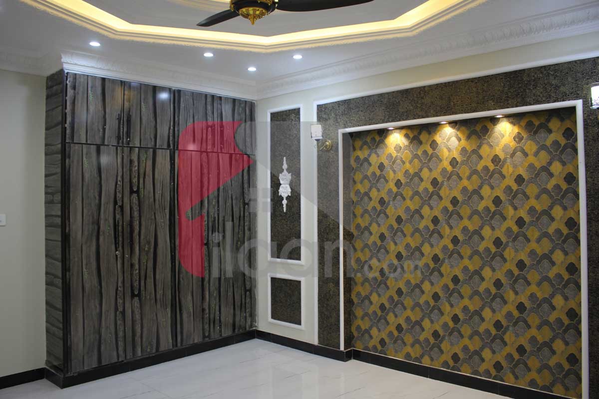 8 Marla House for Sale in Block L, Phase 2, Al Rehman Garden, Lahore