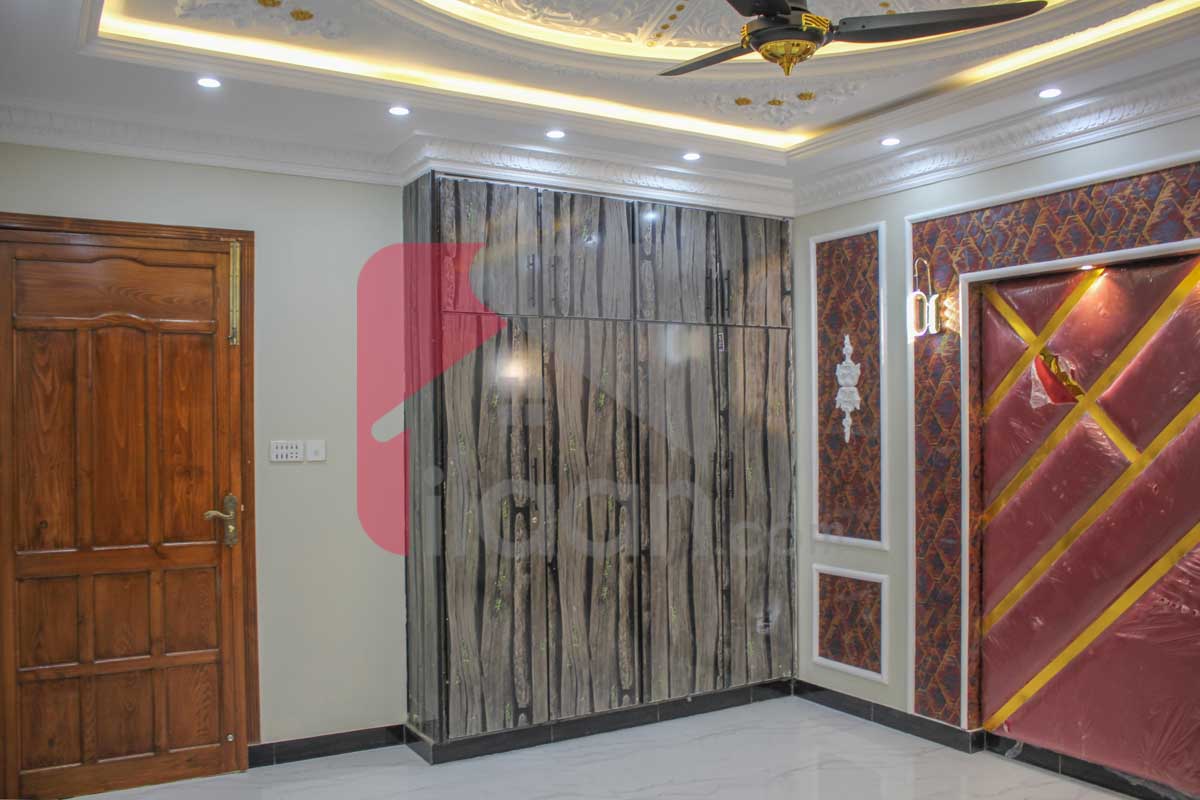 8 Marla House for Sale in Block L, Phase 2, Al Rehman Garden, Lahore
