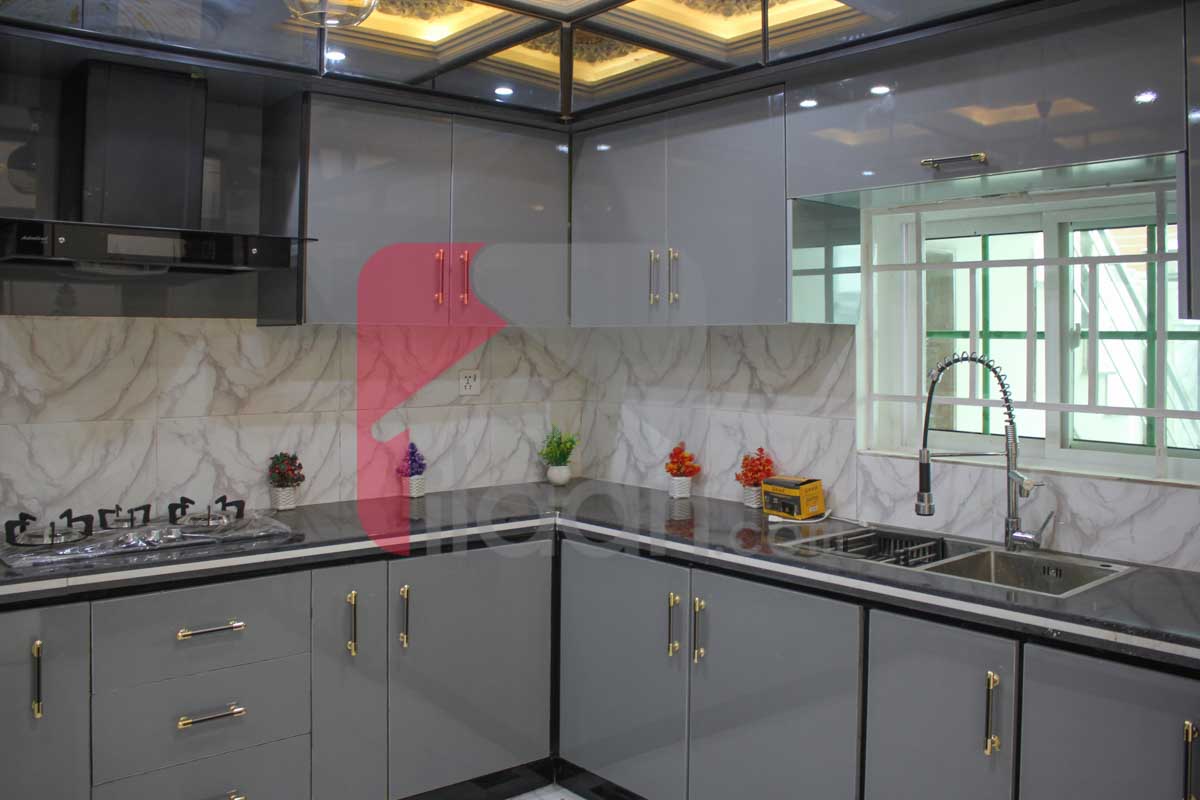 8 Marla House for Sale in Block L, Phase 2, Al Rehman Garden, Lahore