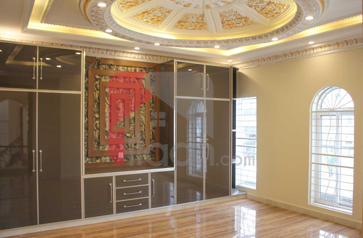 1 Kanal House for Sale in Block L, Phase 2, Al Rehman Garden, Lahore