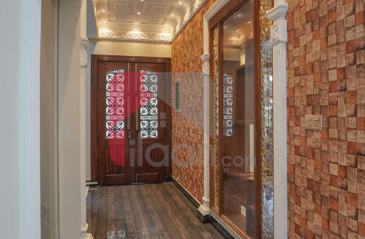 12 Marla House for Sale in Block F2, Phase 1, Johar Town, Lahore