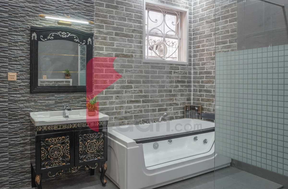 12 Marla House for Sale in Block F2, Phase 1, Johar Town, Lahore
