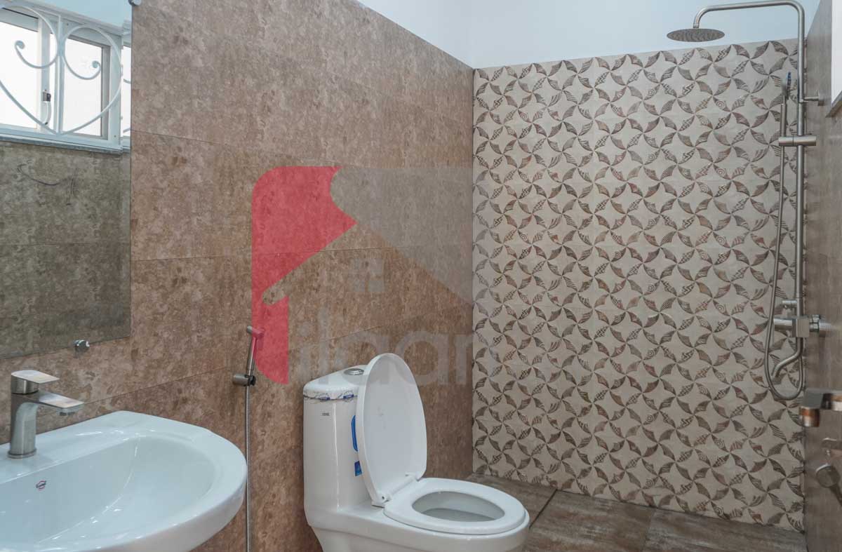 12 Marla House for Sale in Block F2, Phase 1, Johar Town, Lahore