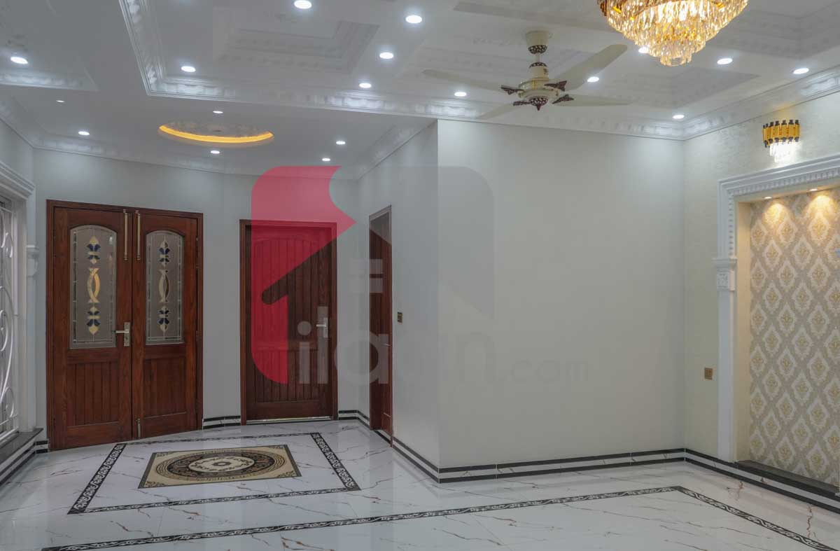 12 Marla House for Sale in Block F2, Phase 1, Johar Town, Lahore