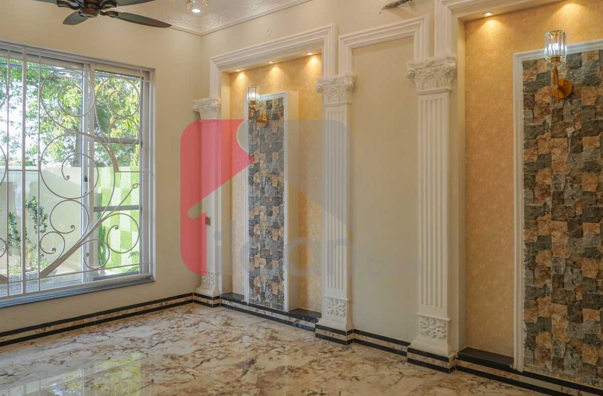 12 Marla House for Sale in Block F2, Phase 1, Johar Town, Lahore
