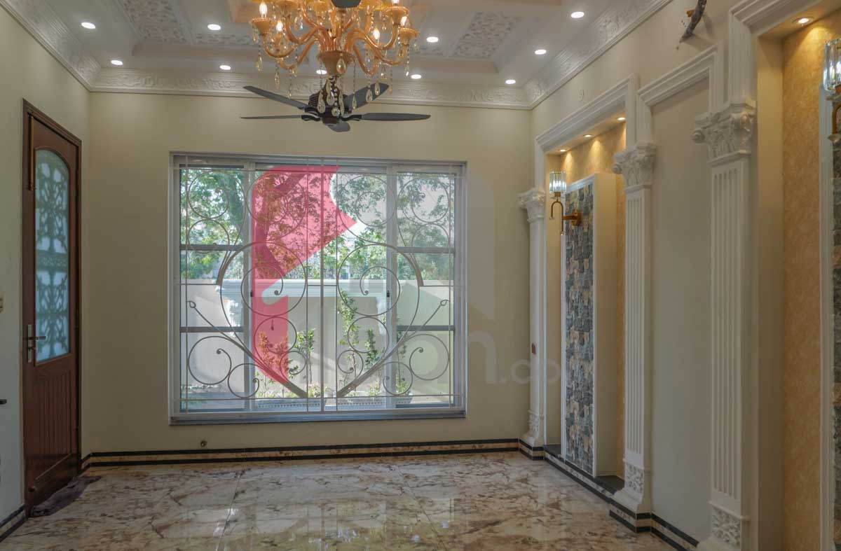 12 Marla House for Sale in Block F2, Phase 1, Johar Town, Lahore