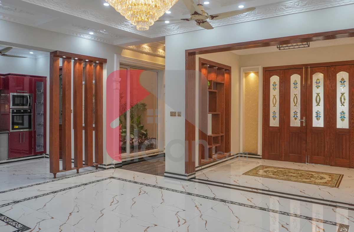 12 Marla House for Sale in Block F2, Phase 1, Johar Town, Lahore