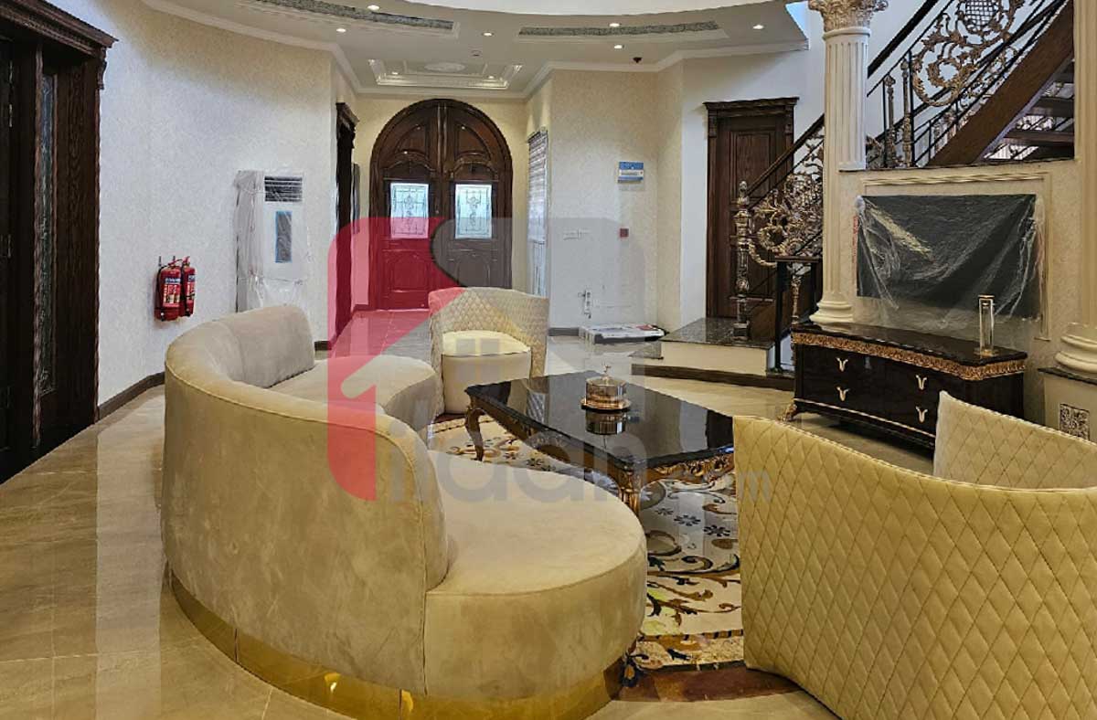 1 Kanal House for Sale in Block C, Phase 6, DHA Lahore