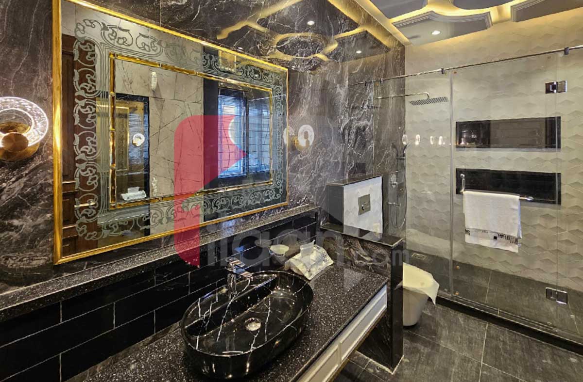 1 Kanal House for Sale in Block C, Phase 6, DHA Lahore