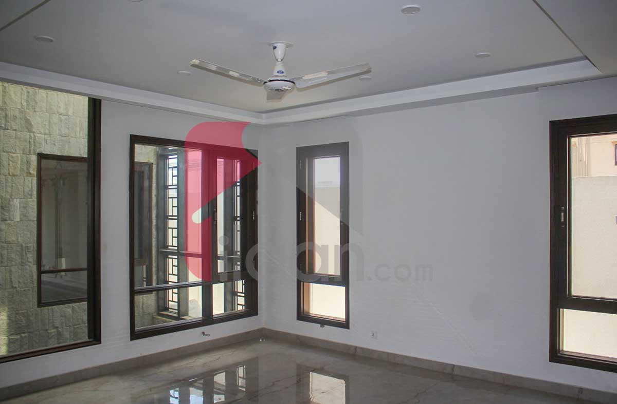 500 Sq.yd House for Sale in Phase 8, DHA Karachi