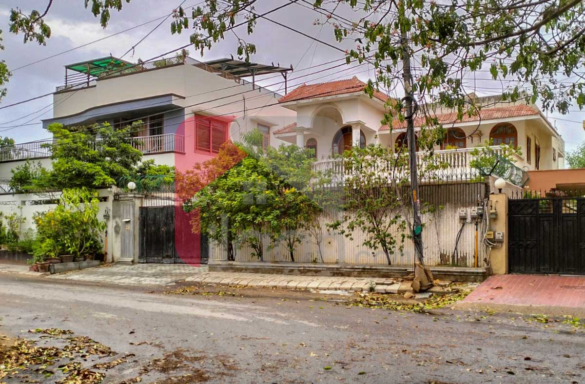 500 Sq.yd House for Sale in Phase 2, DHA Karachi