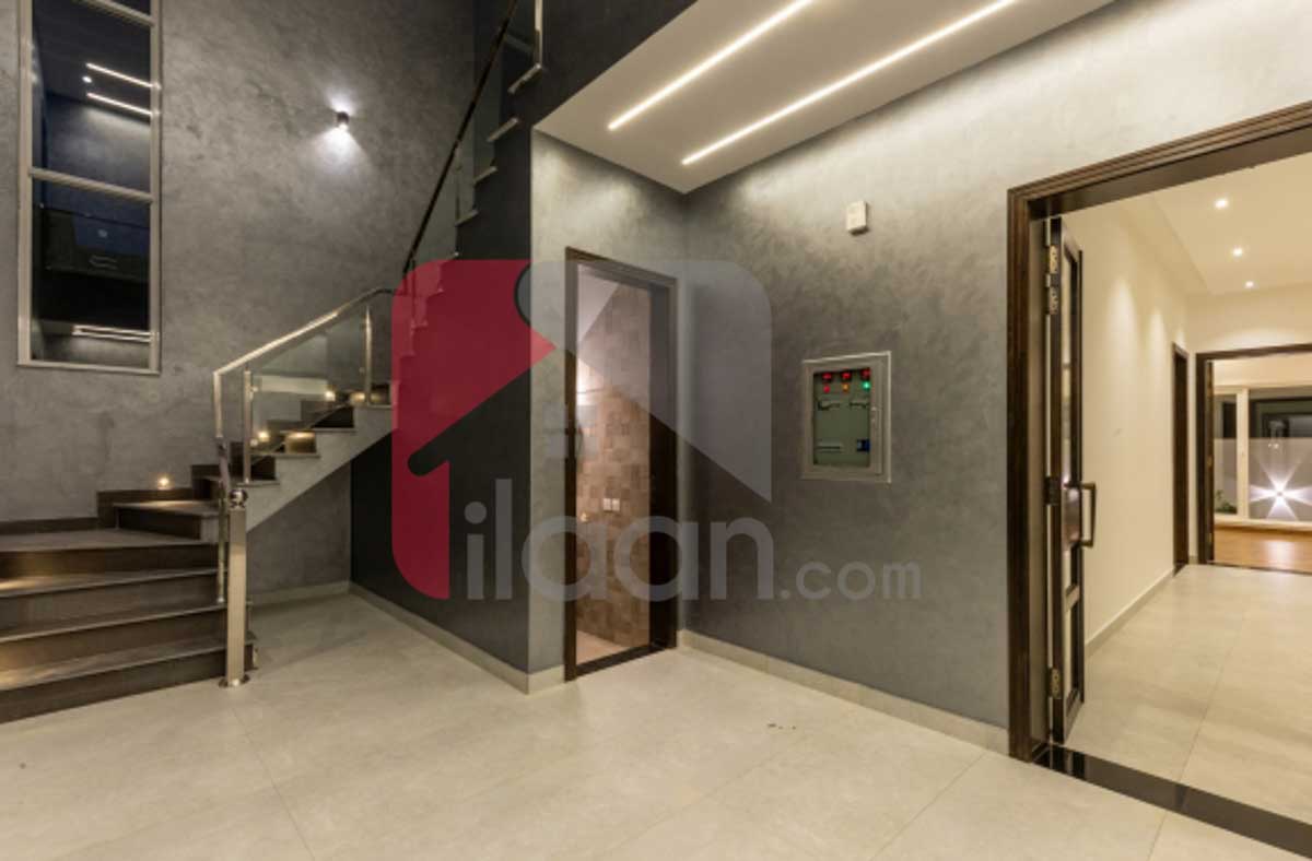 1 Kanal House for Sale in Block P, Phase 7, DHA Lahore