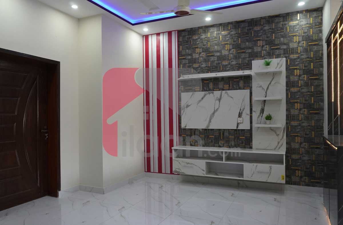 5 Marla House for Sale in Block H, Phase 2, Johar Town, Lahore