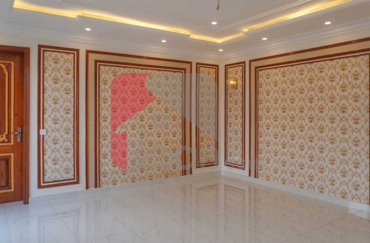 1 Kanal 4 Marla House for Sale in Block A1, Valencia Housing Society, Lahore