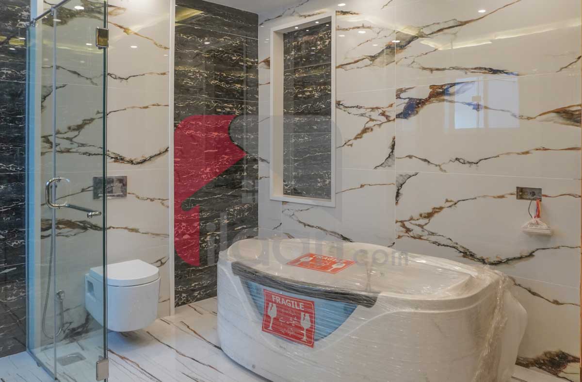 1 Kanal 4 Marla House for Sale in Block A1, Valencia Housing Society, Lahore