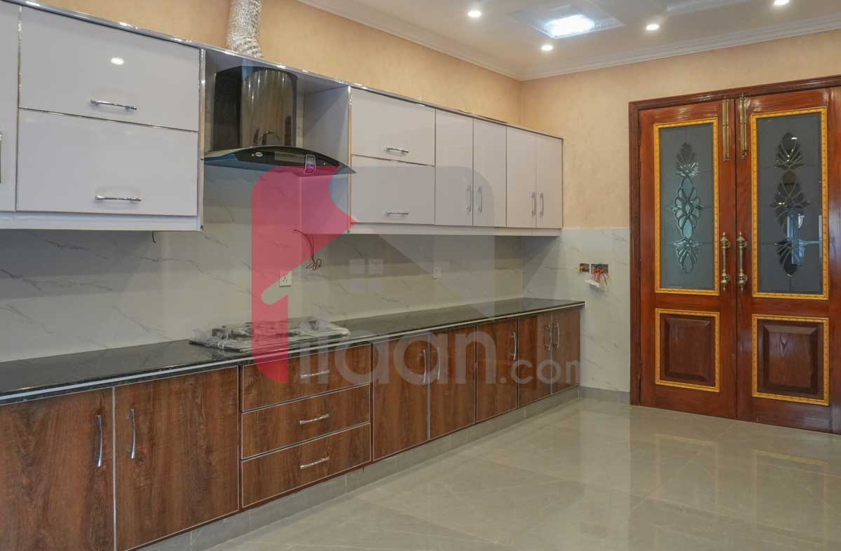 1 Kanal 4 Marla House for Sale in Block A1, Valencia Housing Society, Lahore