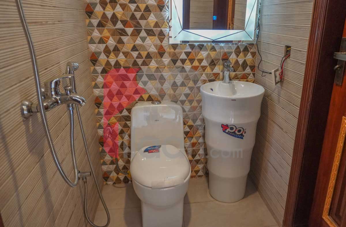 1 Kanal 4 Marla House for Sale in Block A1, Valencia Housing Society, Lahore