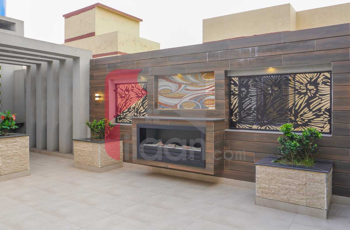 1 Kanal 4 Marla House for Sale in Block A1, Valencia Housing Society, Lahore