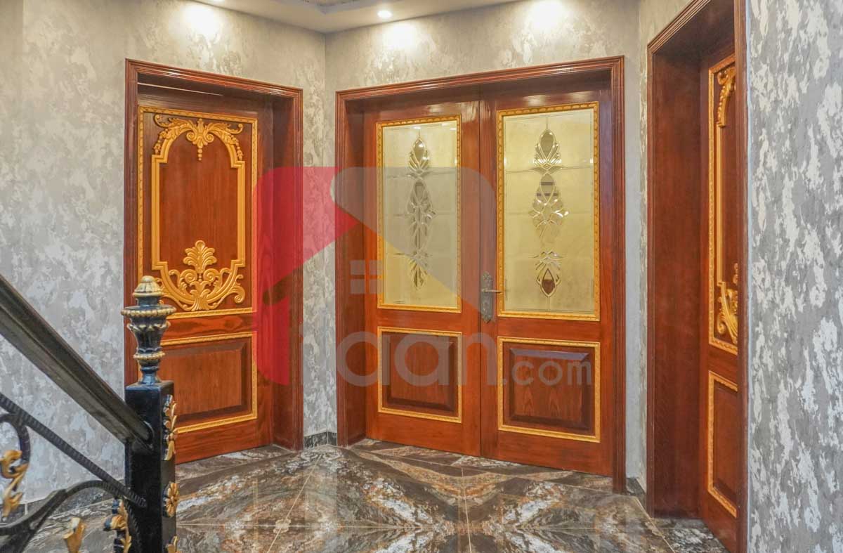 1 Kanal 4 Marla House for Sale in Block A1, Valencia Housing Society, Lahore