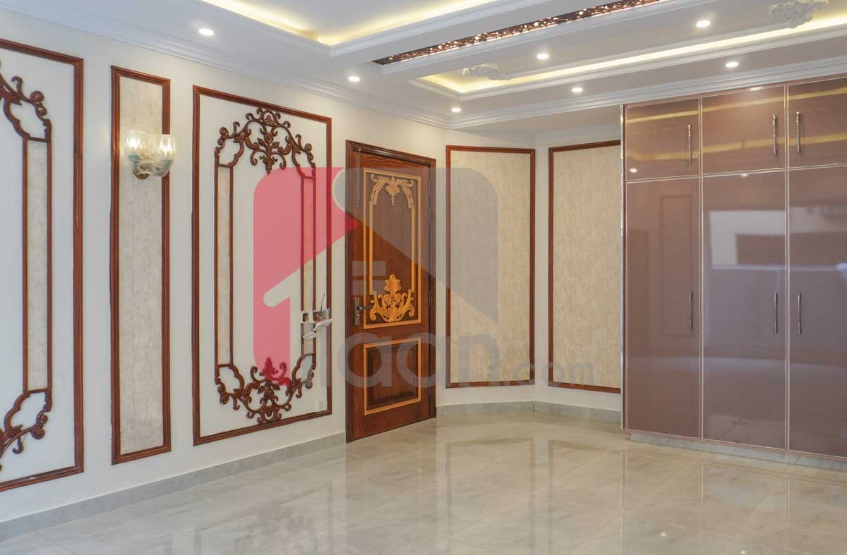 1 Kanal 4 Marla House for Sale in Block A1, Valencia Housing Society, Lahore