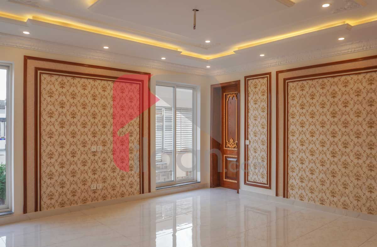 1 Kanal 4 Marla House for Sale in Block A1, Valencia Housing Society, Lahore