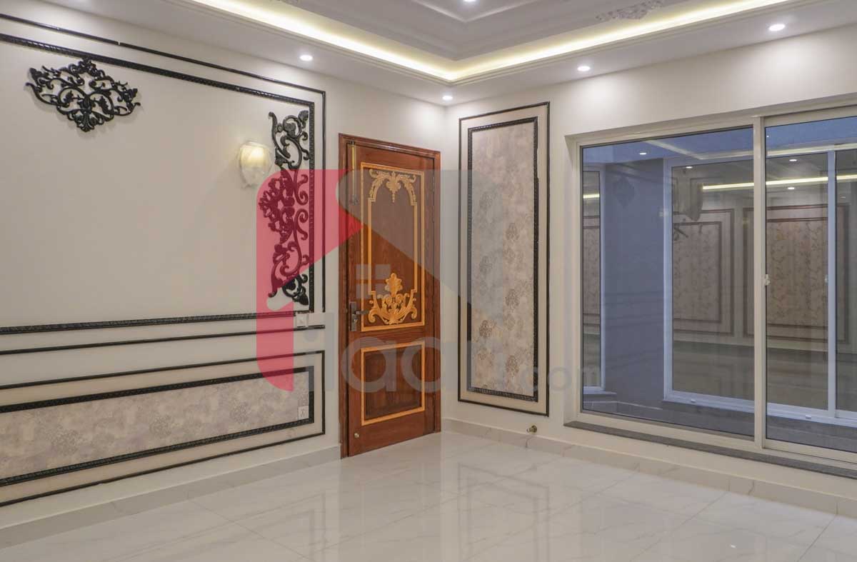 1 Kanal 4 Marla House for Sale in Block A1, Valencia Housing Society, Lahore