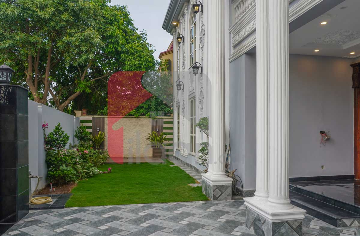 1 Kanal 4 Marla House for Sale in Block A1, Valencia Housing Society, Lahore