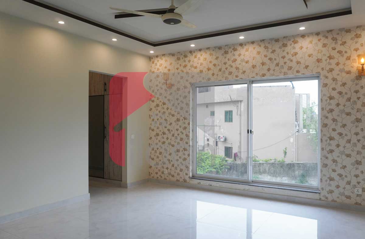 1 Kanal House for Sale in Block E1, Phase 1, Wapda Town, Lahore