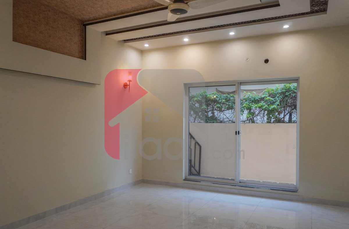 1 Kanal House for Sale in Block E1, Phase 1, Wapda Town, Lahore