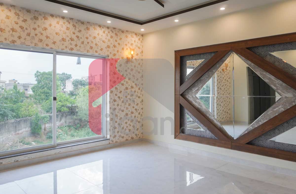 1 Kanal House for Sale in Block E1, Phase 1, Wapda Town, Lahore