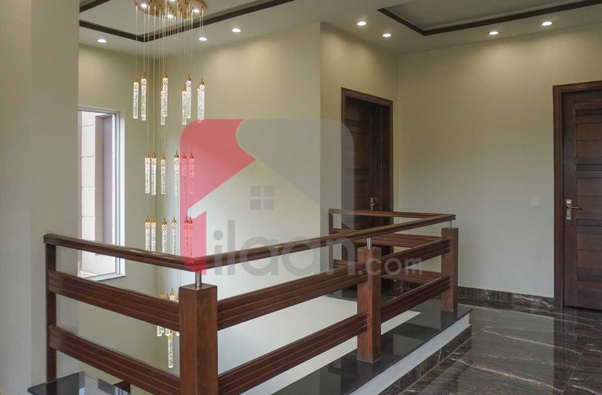 1 Kanal House for Sale in Block E1, Phase 1, Wapda Town, Lahore