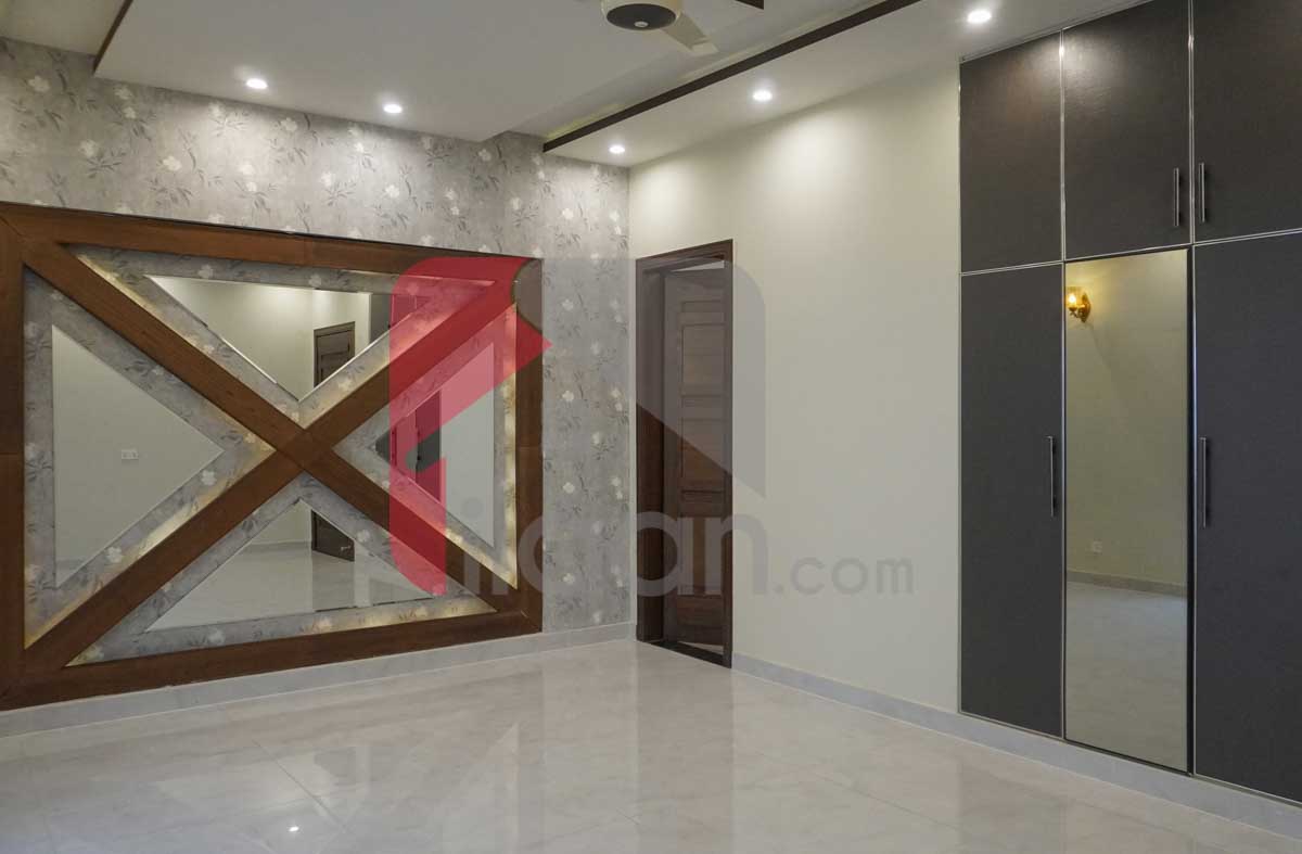 1 Kanal House for Sale in Block E1, Phase 1, Wapda Town, Lahore