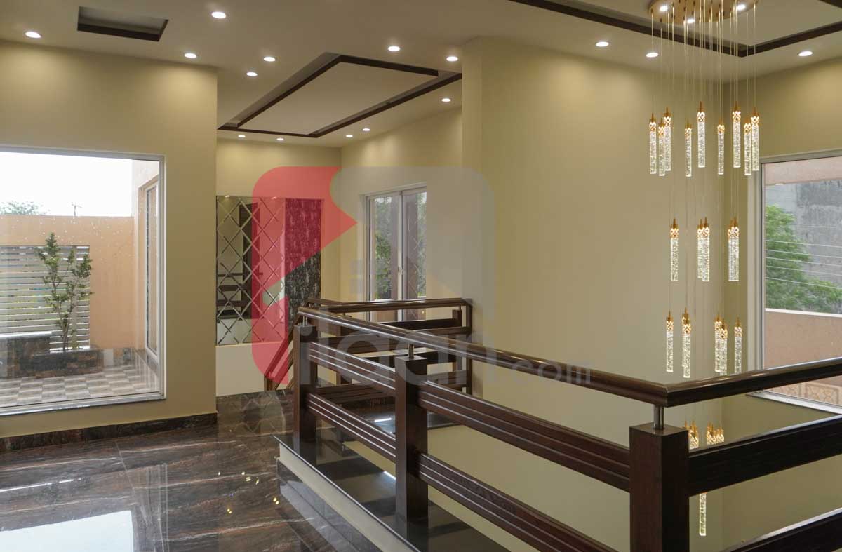 1 Kanal House for Sale in Block E1, Phase 1, Wapda Town, Lahore