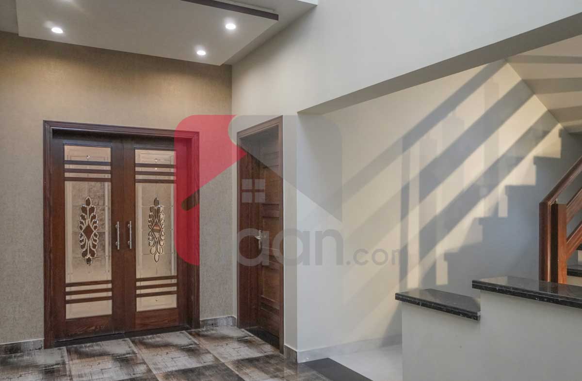 1 Kanal House for Sale in Block E1, Phase 1, Wapda Town, Lahore