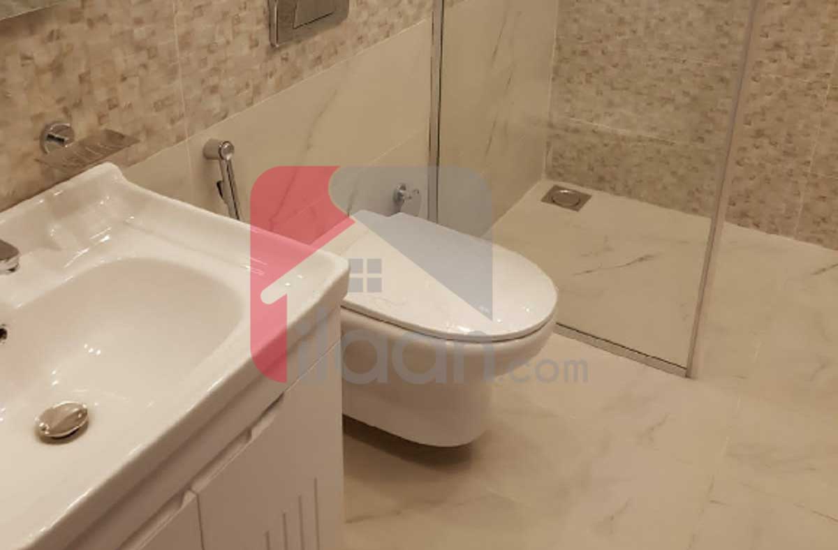 1 Kanal House for Sale in Block F, Phase 6, DHA Lahore