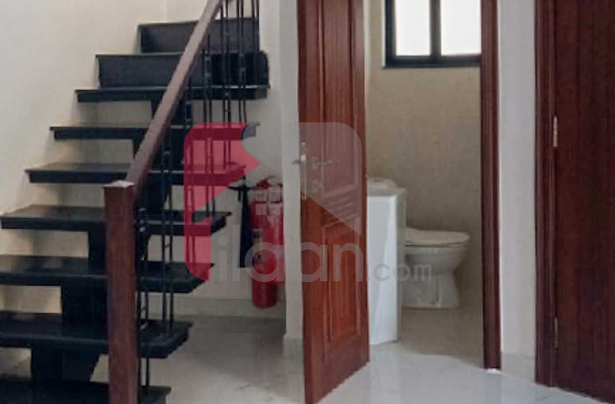 1 Kanal House for Sale in Block F, Phase 6, DHA Lahore