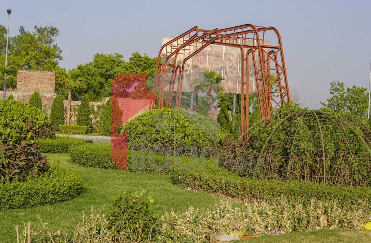 5 Marla Plot for Sale in The Oasis Block, Al Kabir Orchard, Lahore