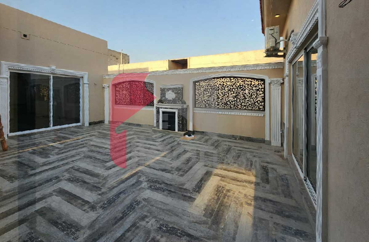 1 Kanal House for Sale in Block B, Phase 5, DHA Lahore