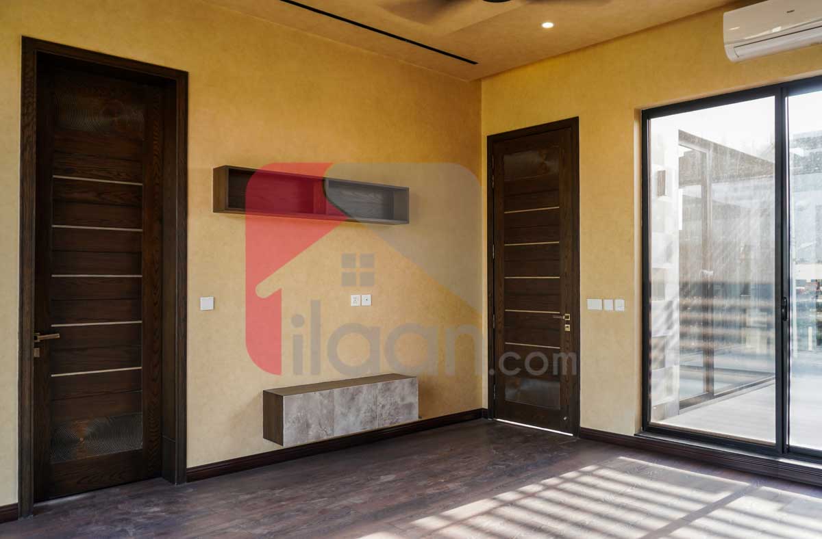 1 Kanal House for Sale in Block T, Phase 7, DHA Lahore