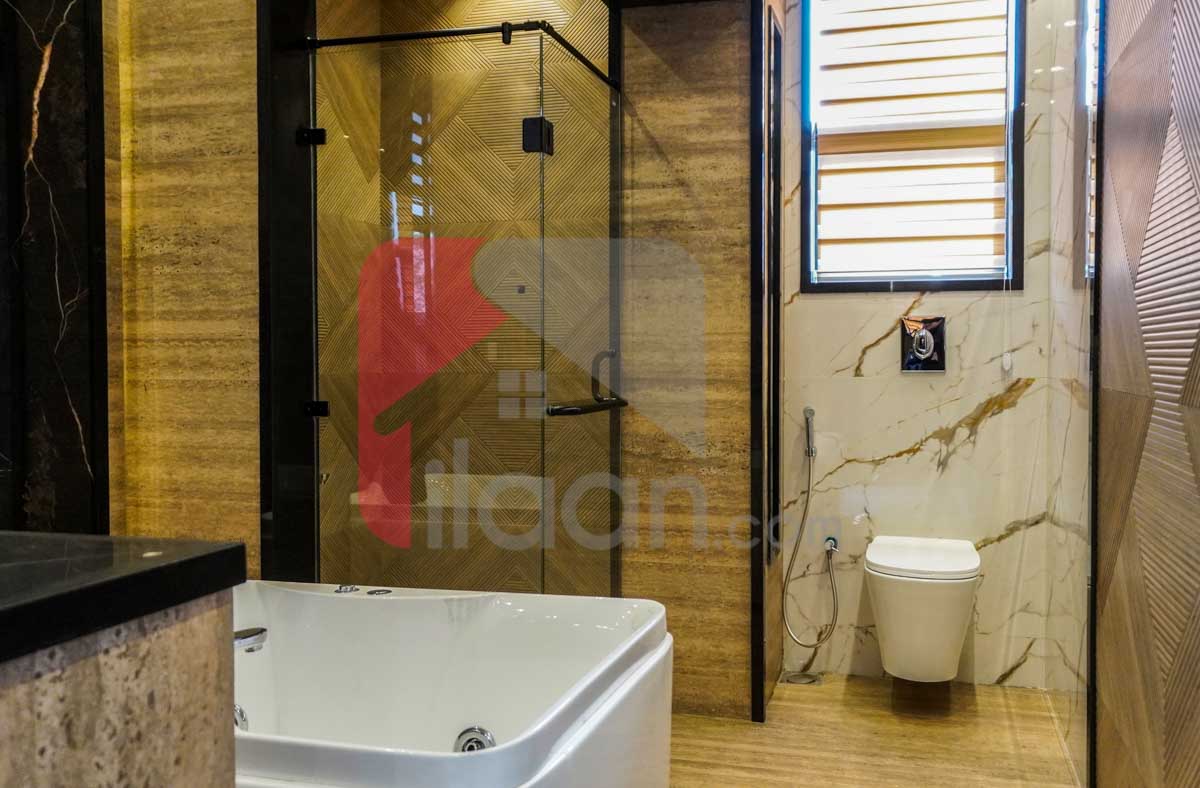 1 Kanal House for Sale in Block T, Phase 7, DHA Lahore