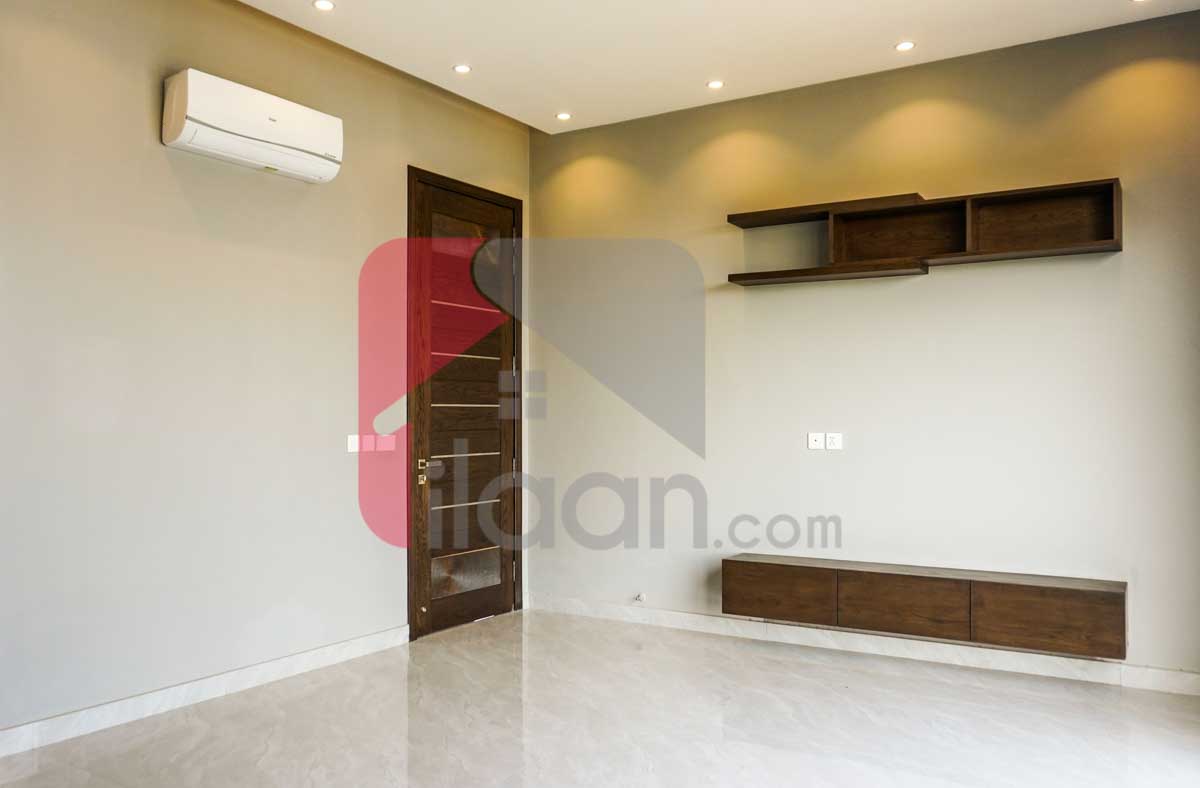 1 Kanal House for Sale in Block T, Phase 7, DHA Lahore