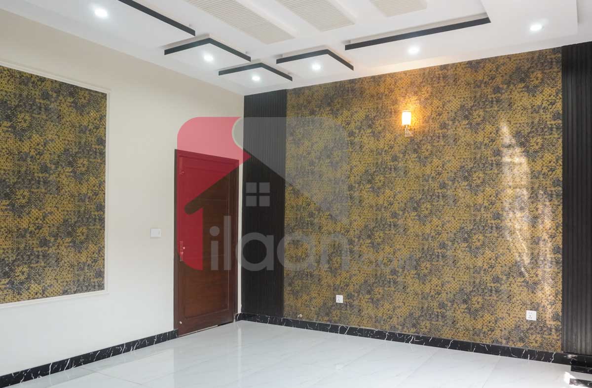 10 Marla House for Sale in Block H, Architects Engineers Housing Society, Lahore