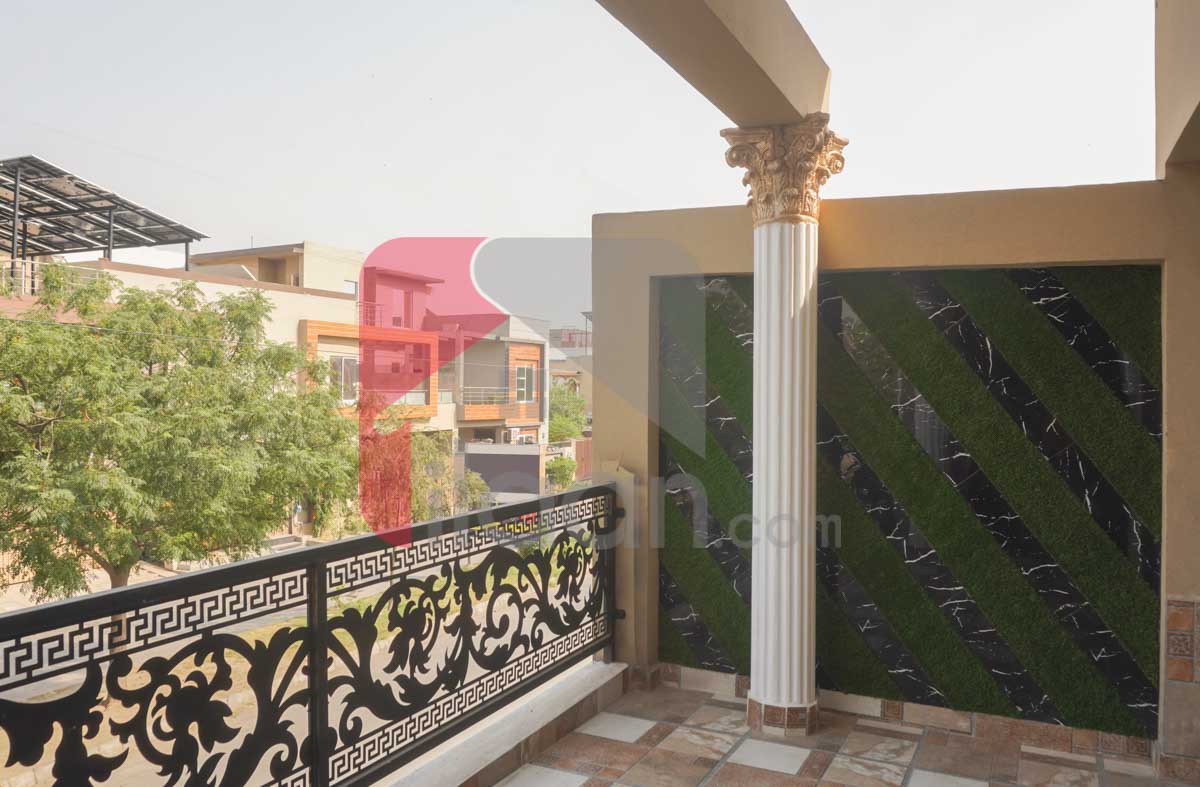 10 Marla House for Sale in Block H, Architects Engineers Housing Society, Lahore