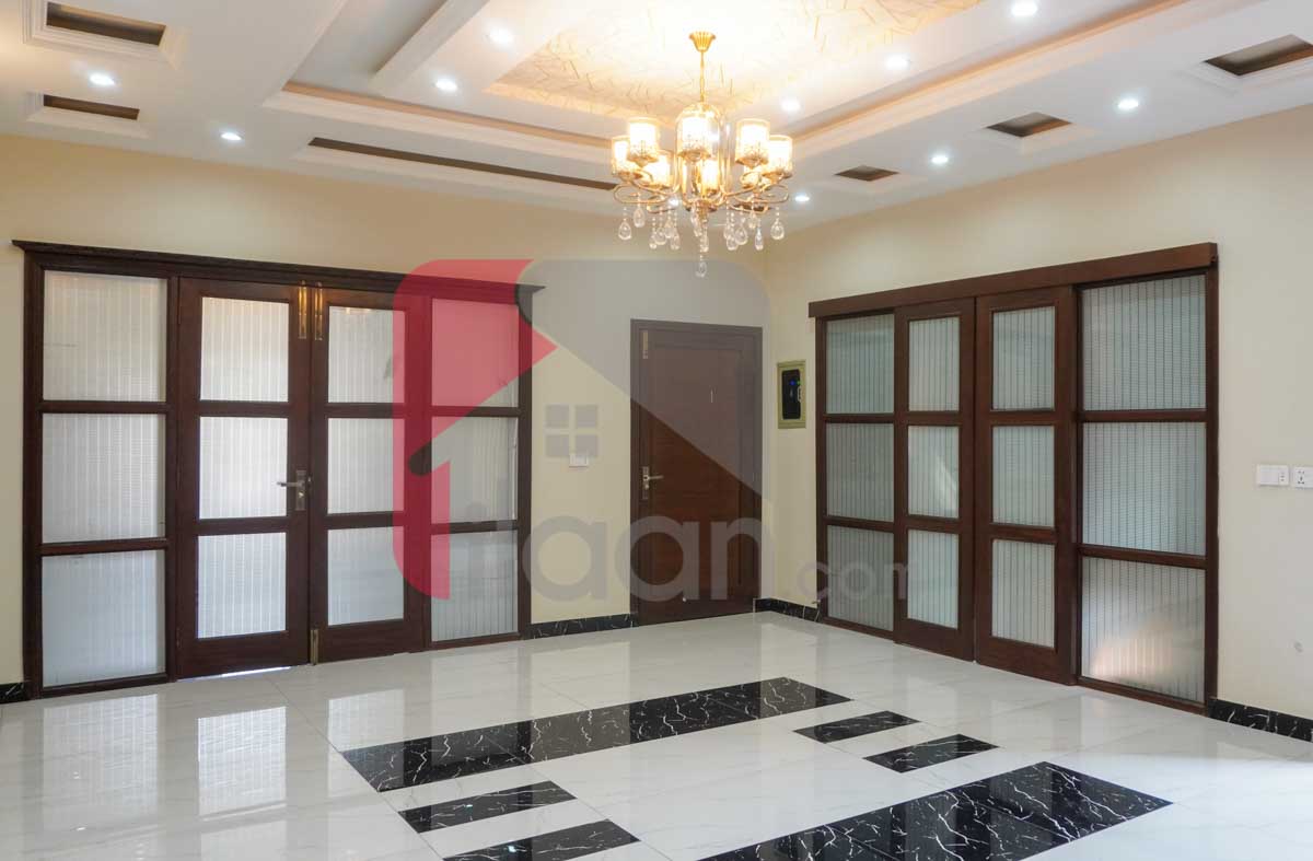 10 Marla House for Sale in Block H, Architects Engineers Housing Society, Lahore