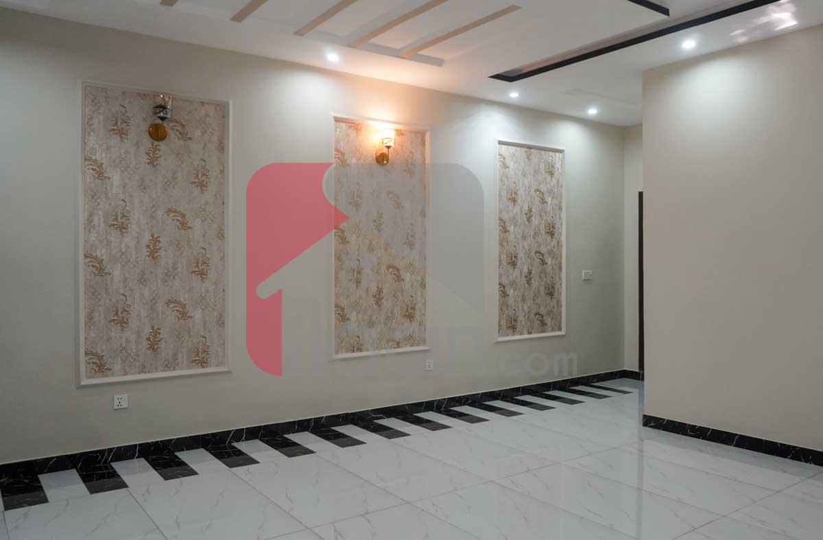 10 Marla House for Sale in Block H, Architects Engineers Housing Society, Lahore