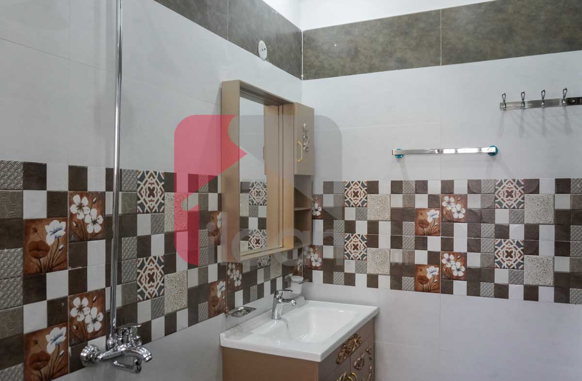 10 Marla House for Sale in Block H, Architects Engineers Housing Society, Lahore