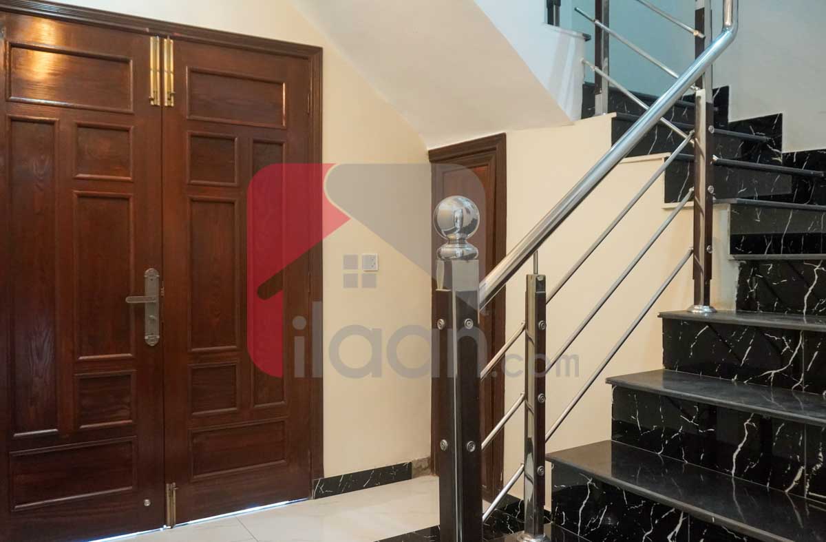 10 Marla House for Sale in Block H, Architects Engineers Housing Society, Lahore