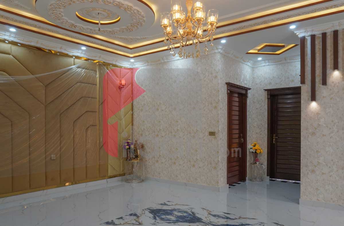 12 Marla House for Sale in Block H3, Phase 2, Johar Town, Lahore