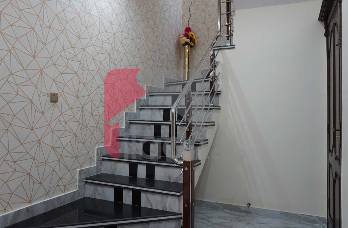 12 Marla House for Sale in Block H3, Phase 2, Johar Town, Lahore