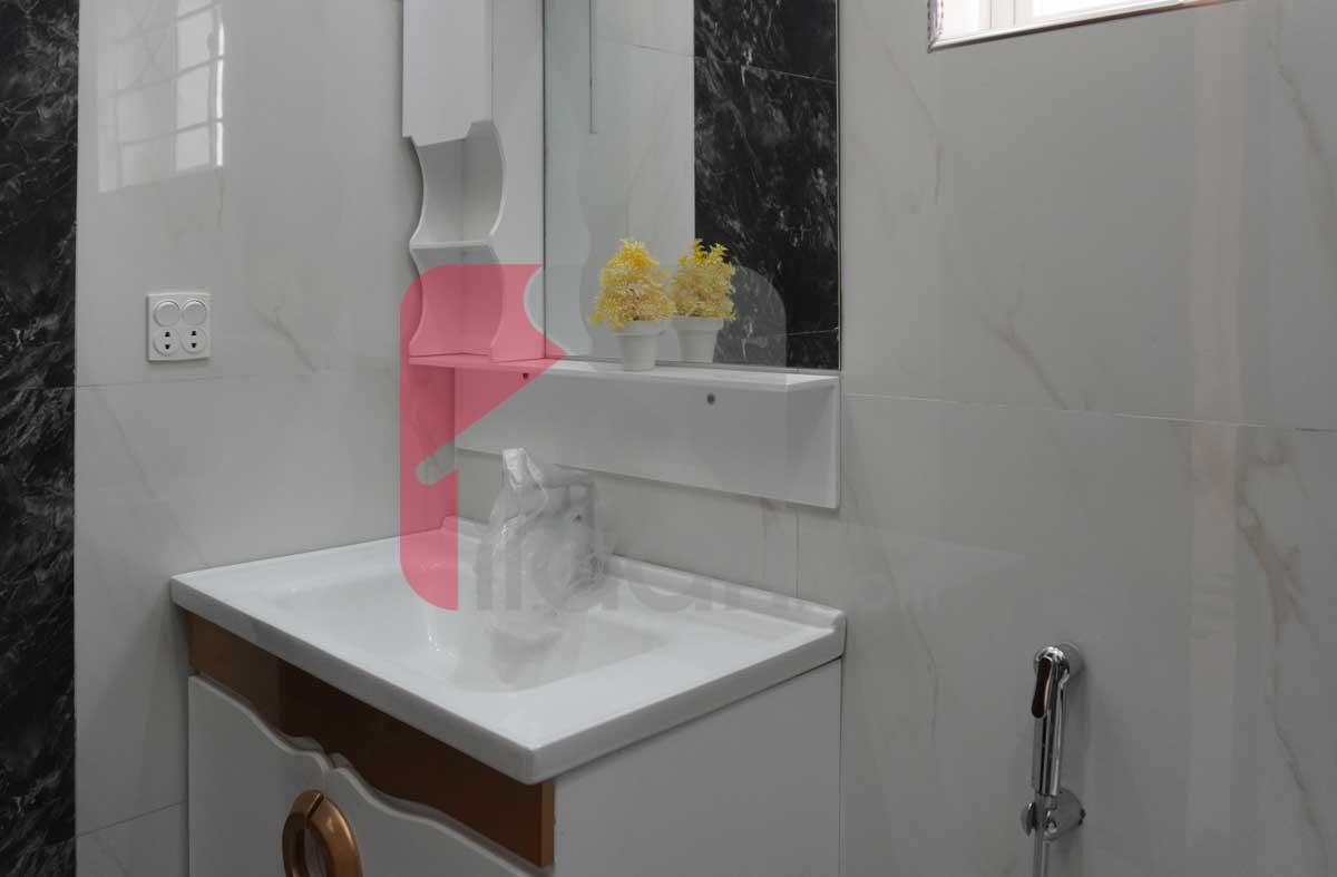 12 Marla House for Sale in Block H3, Phase 2, Johar Town, Lahore